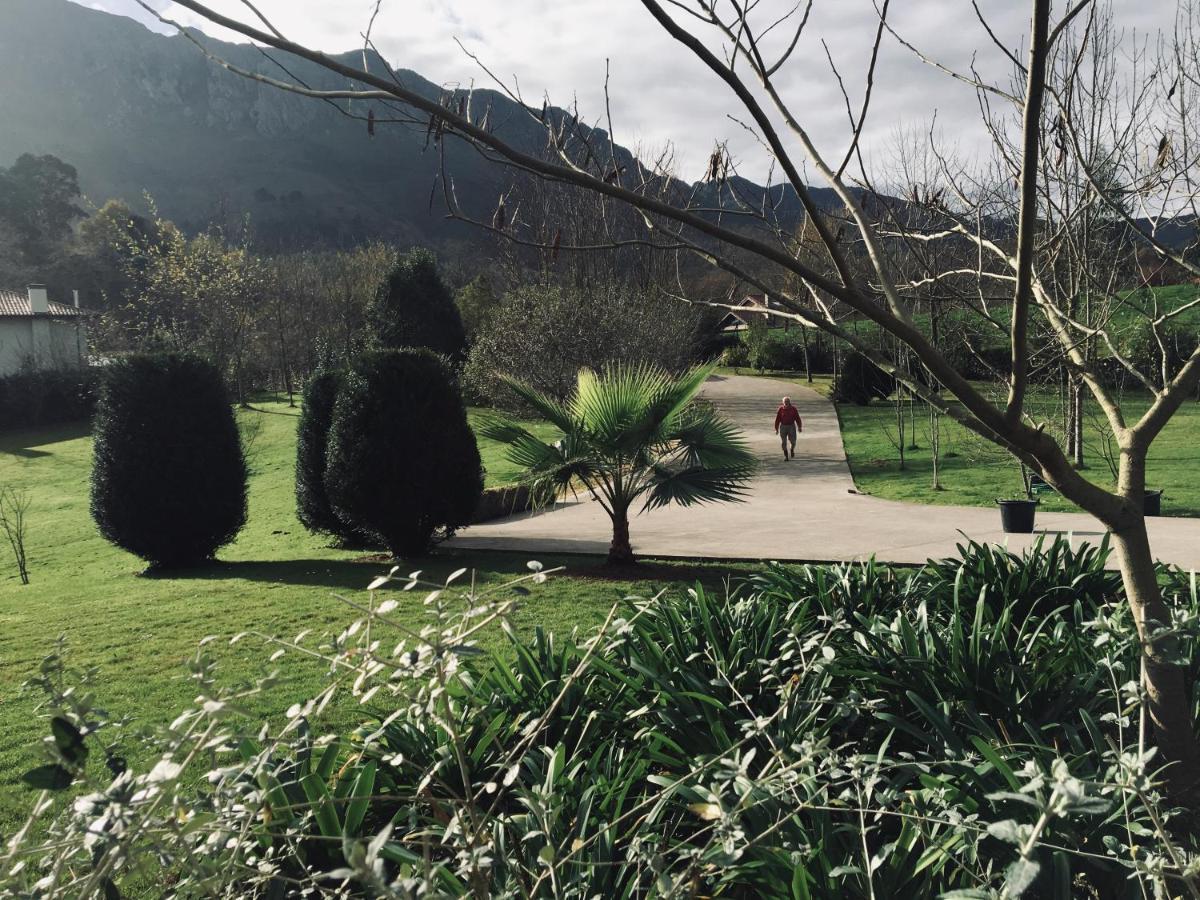 فندق Caeaclaveles La Pereda de Llanes المظهر الخارجي الصورة